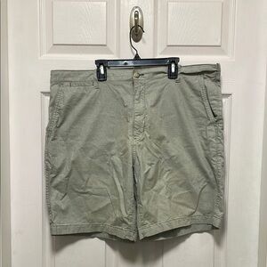 Eddie Bauer | Legend Wash | Green | Cotton| Checked |Flat Front Shorts | Size 40